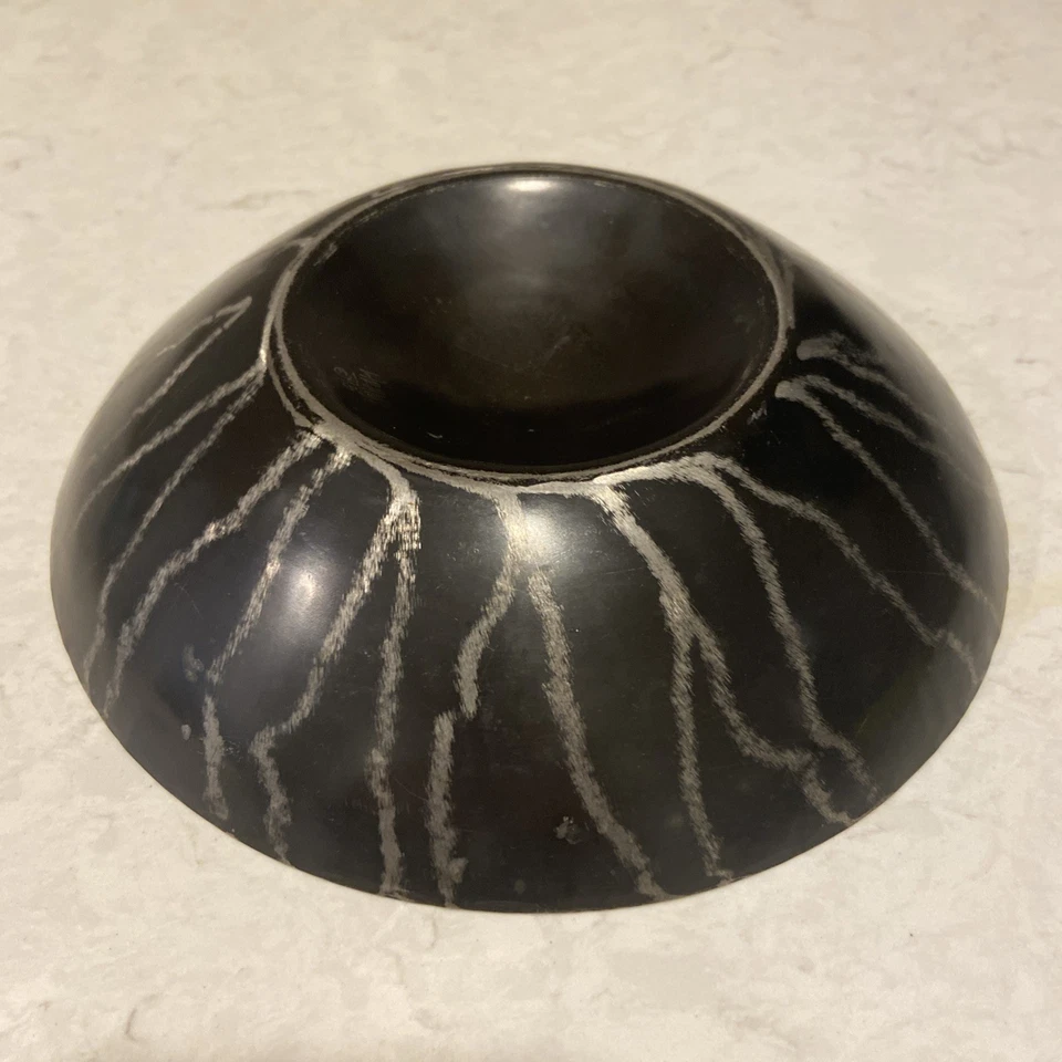 Cuenco de acero inoxidable artesanal vintage Michael Aram 19 95 colección África Foto 2 de 4