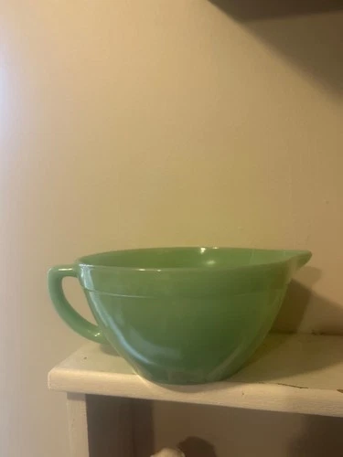 Vintage Anchor Hocking Jadeite Fire King Round Handled Batter Bowl with Spout