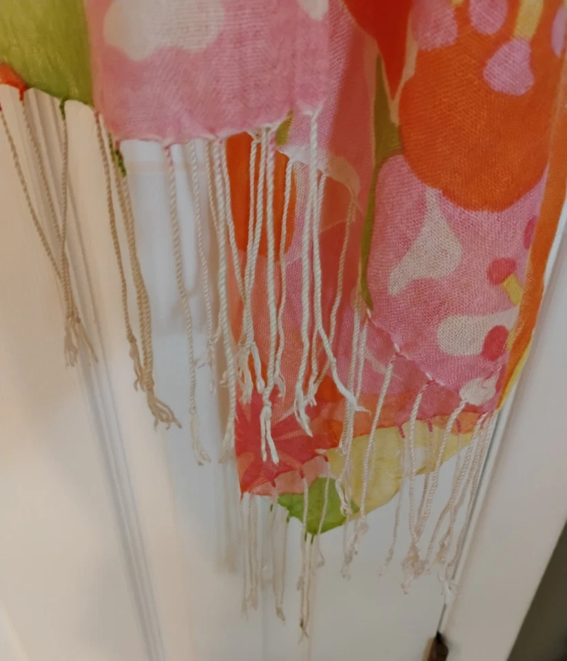 Lilly Pulitzer SEDA CACHEMIR Festival Floral Natación Envoltura Bufanda Sarong 75"x28.5" Foto 3 de 4