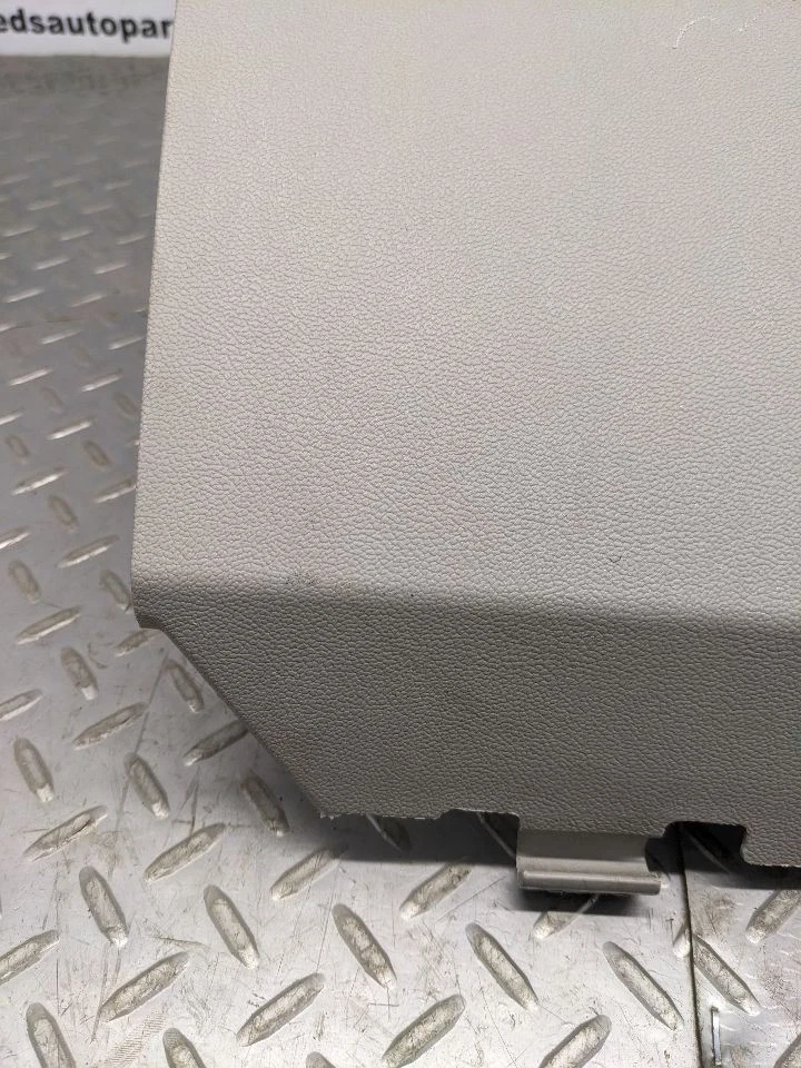 2011 - 2020 Dodge Caravan Glove Box (Lower) 1164290 - Image 3 of 4