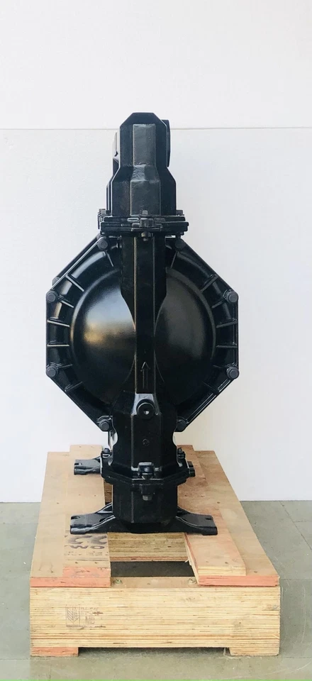 Ingersoll Rand Aro PD30A-BAP-AAA-C Air Operated Double Diaphragm Pump 3" Alum. - Image 4 of 4