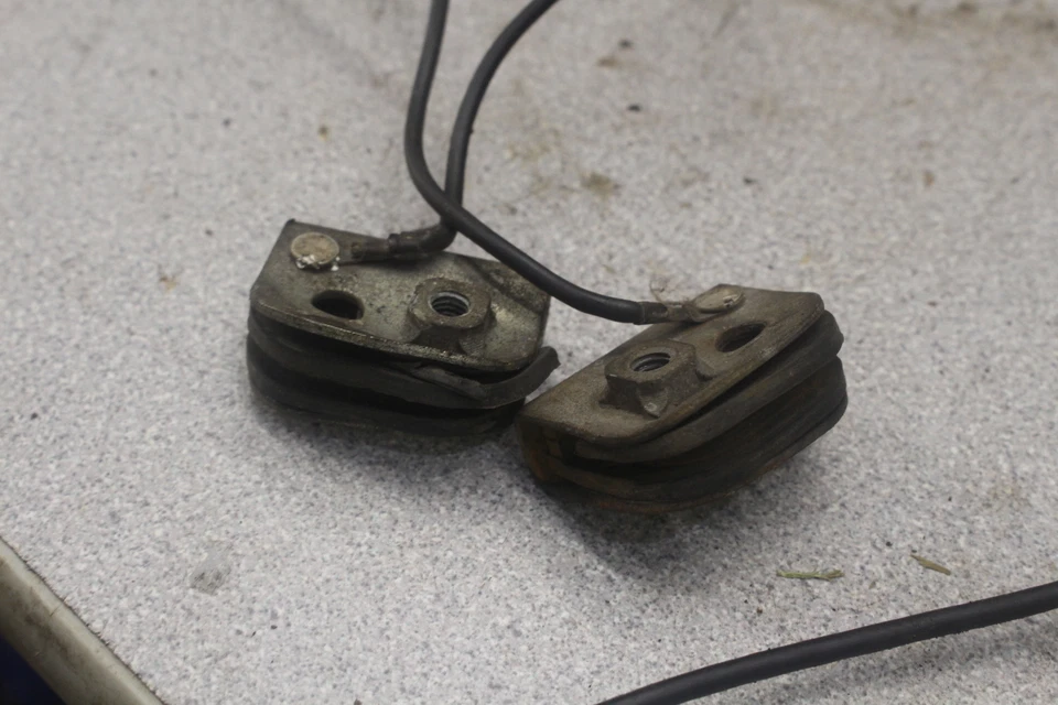 Honda CB360T 1976 intermitentes trasero izquierdo derecho monta terrenos i4-0865.FB Foto 3 de 4