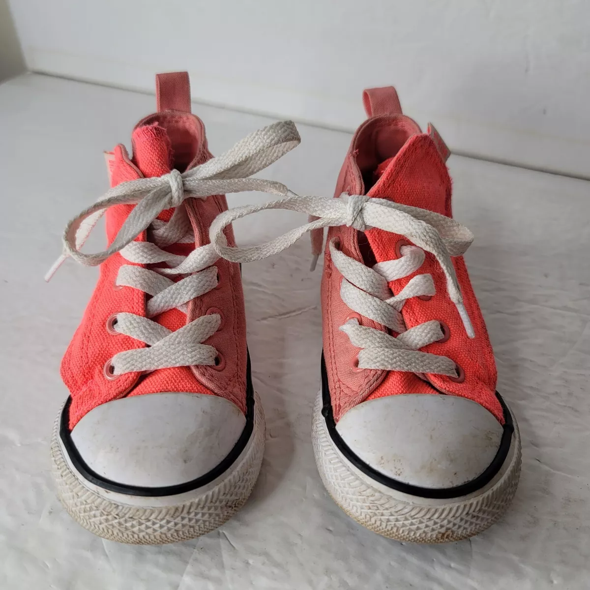 symaskine Jeg spiser morgenmad Habitat Toddler Infant Size 7 Neon Converse All Star High Tops | eBay