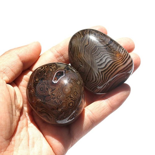 Natural Sardonyx Red Agate Quartz Crystal Energy Polished Tumbled Stone Healing - Picture 15 of 24