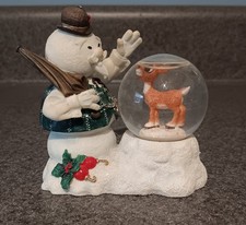 Rudolph And The Island Of Misfits Figurine. Sam Looking At Rudolph Waterball....