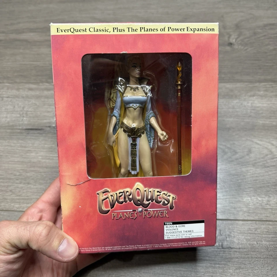 Figura de acción EVER QUEST mapa original y POP Firiona Vie 6,25" con libro de juegos de personal Foto 3 de 4