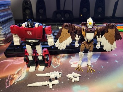 Transformers Kingdom Battle Across Time Collection Sideswipe and Skywarp USED