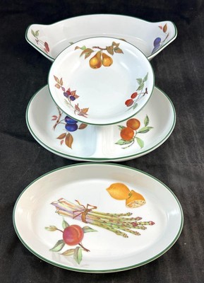 Royal Worcester Evesham Value Group of 4 Serving Pieces Oven to Table Ware