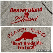 De colección Beaver Island Blessed Hassle Me Local Sudadera Cuello Redondo Gris Lesbiana Jesús
