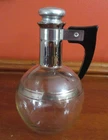 Vtg MCM PYREX SINGLE-SERVE HANDLED HOT WATER Tea CARAFE 6.25" Tall Chrome GLASS