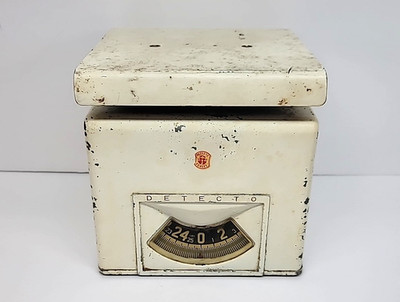 Vtg White Enamel Countertop Metal Detecto Scale 25 Lbs Capacity Brooklyn NY USA