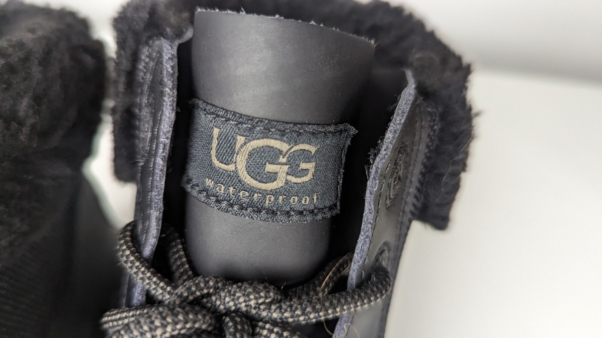 6.5 UGG Women's Yose Fluff V2 Waterproof Insulated Leather