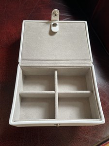 stackers folding travel jewellery box