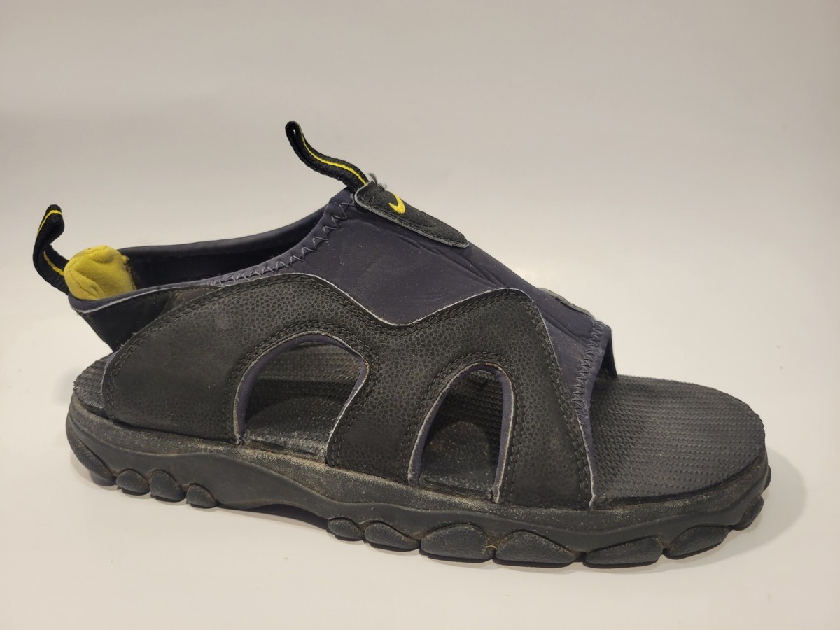 Nike ACG Mens 10 M EU 44 Hiking Trail Pull On Sport Sandal  display picture 1