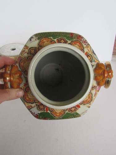 1970s Zhong Guo Zhi Zao Made in China Porcelain Floor Vase w/ Lid & Stand (25") - Picture 20 of 24