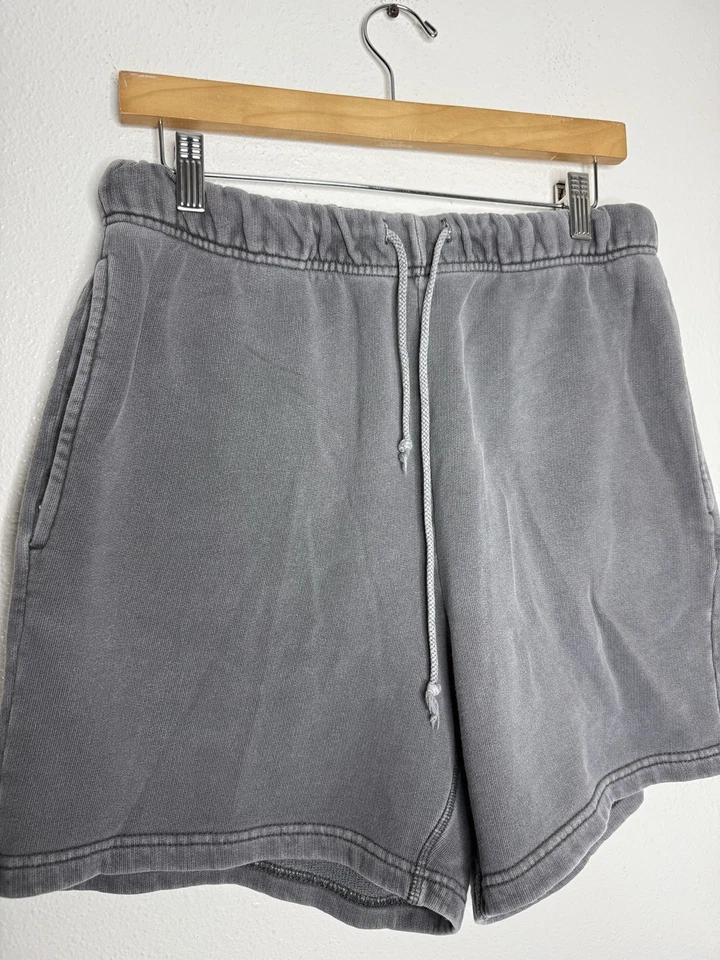 Pantalones Cortos Elwood Para Hombre Gris Medio Algodón Orgánico Pantalones Cortos para Sudar Bolsillos con Cordón Foto 3 de 4
