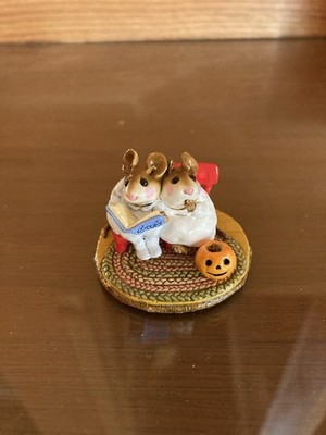 Wee Forest Folk M-225 Scary Stories; Retired; 1997