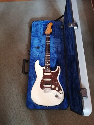 Fender American Professional 2 HSS Stratocaster - Top Zustand - Bild 1 von 4