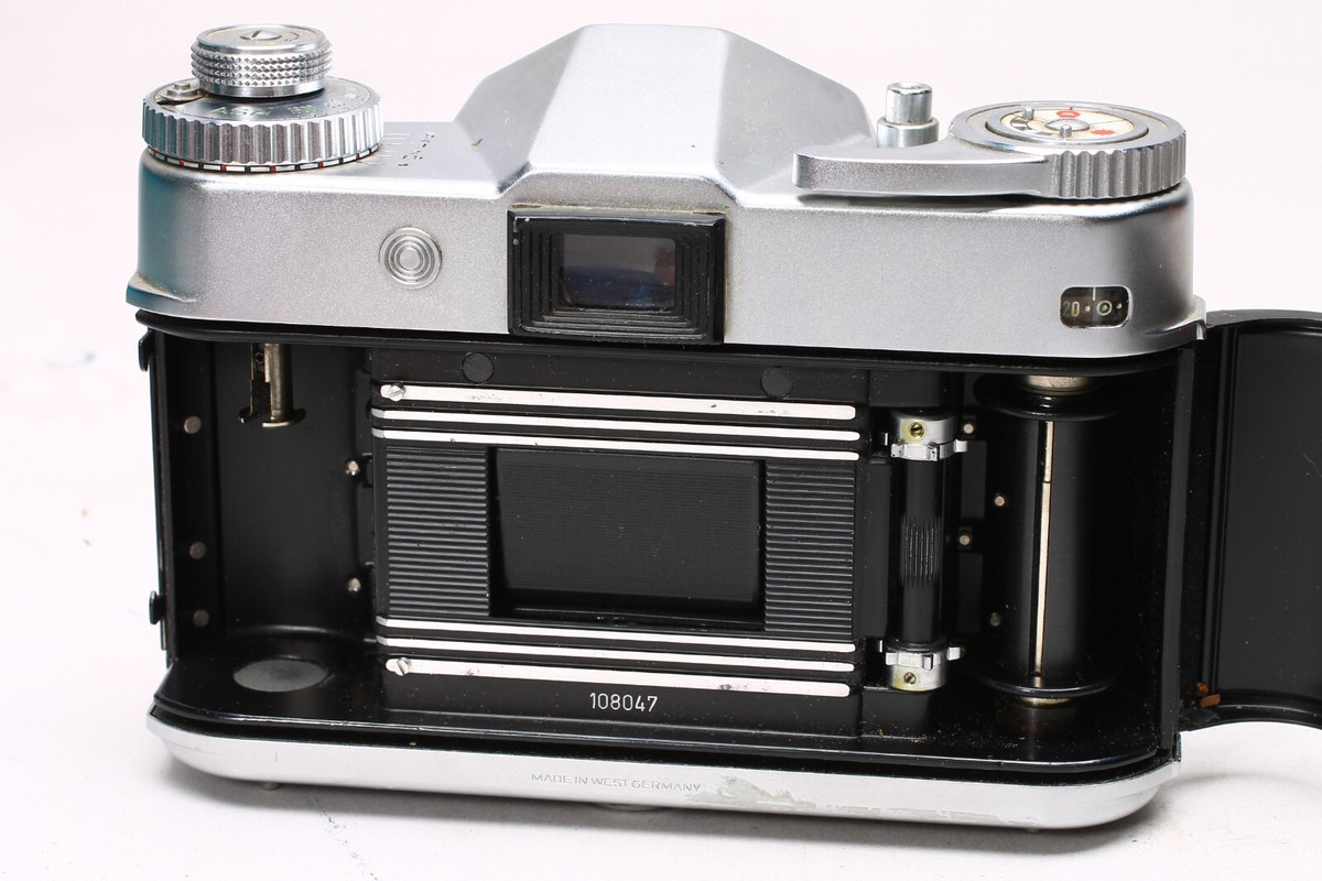 VOIGTLANDER BESSAMATIC 35MM FILM SLR CAMERA W/ COLOR-SKOPAR 50MM F