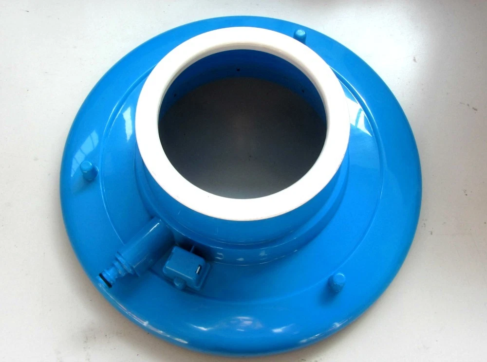 well2wellness® Venturis, aspiratore per piscina, con asta telescopica (5 x 23 cm