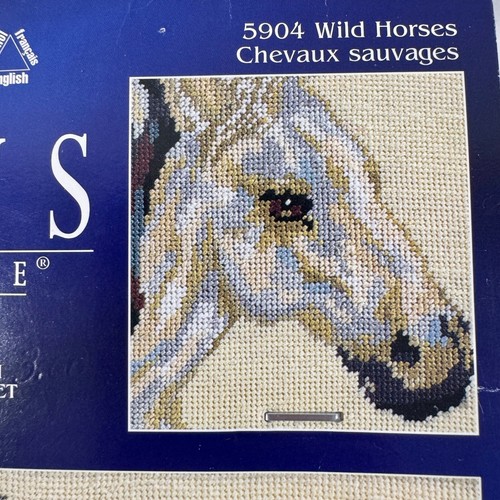 Vintage Wild Horses Needlepoint Canvas Floss LEISURE ARTS Designs #5904 - Picture 21 of 22