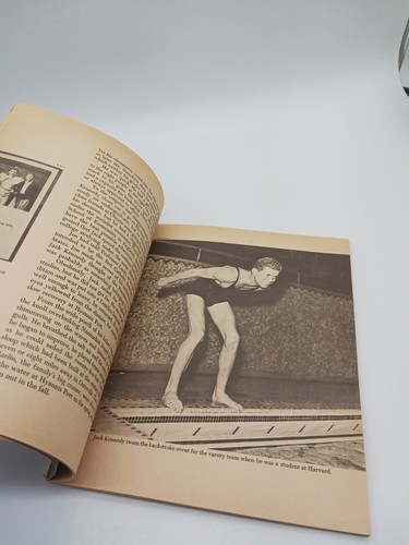 1967 The Life and Words of John F Kennedy James Playsted Wood Scholastic Book - Picture 8 of 13