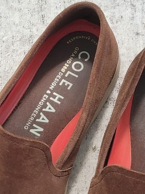 Cole Haan Men display picture 3