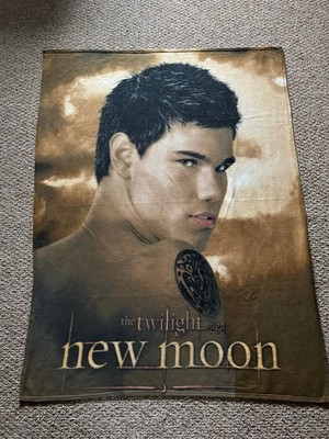 Twilight New Moon Jacob Fleece Blanket 50''X60'' Excellent Condition by NECA