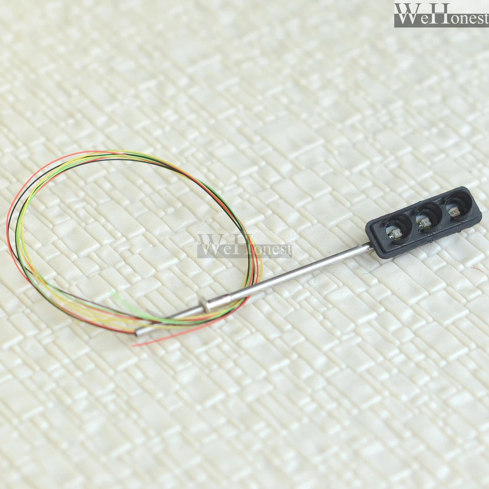 3 x HO / OO Traffic Light Signal LED Model Train Architecture crossing Street #7 - Image 3 of 4