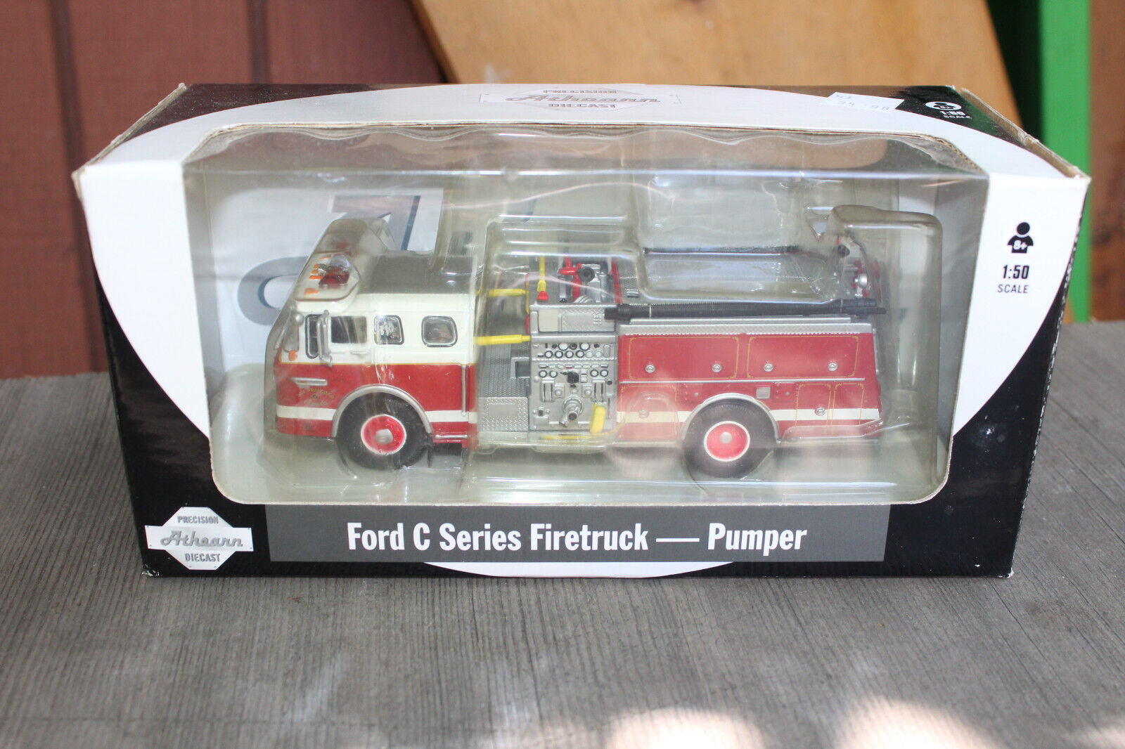 ATHEARN 1:50 San Francisco Pumper Fire Truck Ford C Series Firetruck #90892 LB