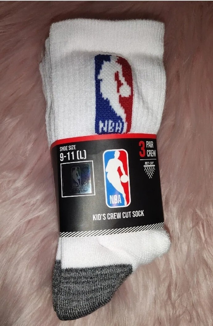 NBA Logoman kids Basketball Crew Socks-3 Pairs/Shoe Size 9-11 WHITE