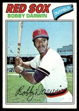 1977 Topps Bobby Darwin Boston Red Sox #617