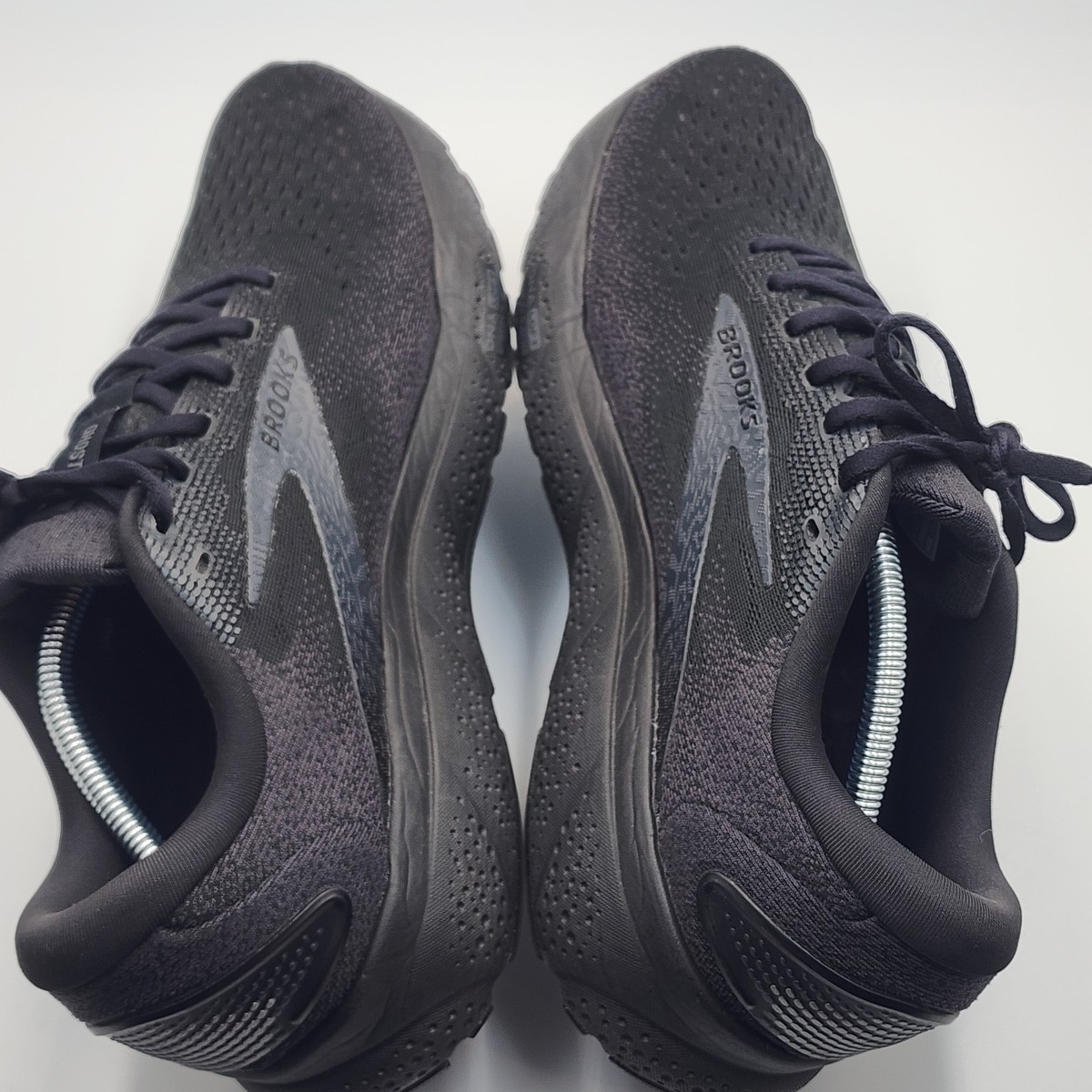 Brooks Ghost 16 \'Black Ebony\' Mens Sz 12W 1104182E020 245 Brooks Ghost 16  main image 2