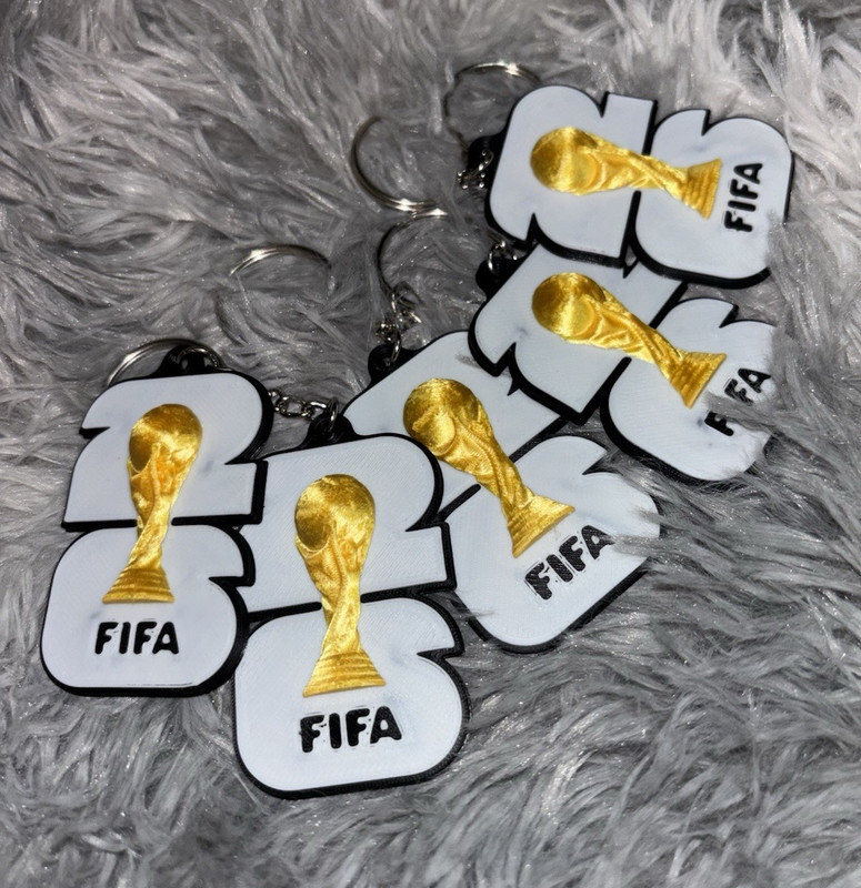 1 unit FIFA World Cup Trophy Keychain Plastic Detachable Keyring White/Gold