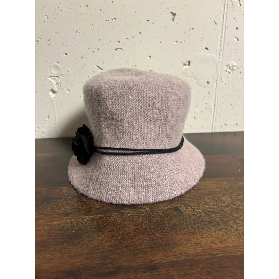Sombrero Cloche Vintage Sears Mezcla Lana Púrpura con Flor Negra - Talla Única Foto 3 de 4