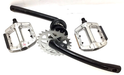 20 Mongoose, Kent 25T BMX Crankset One Piece Bike Crank set Bearings + Pedals