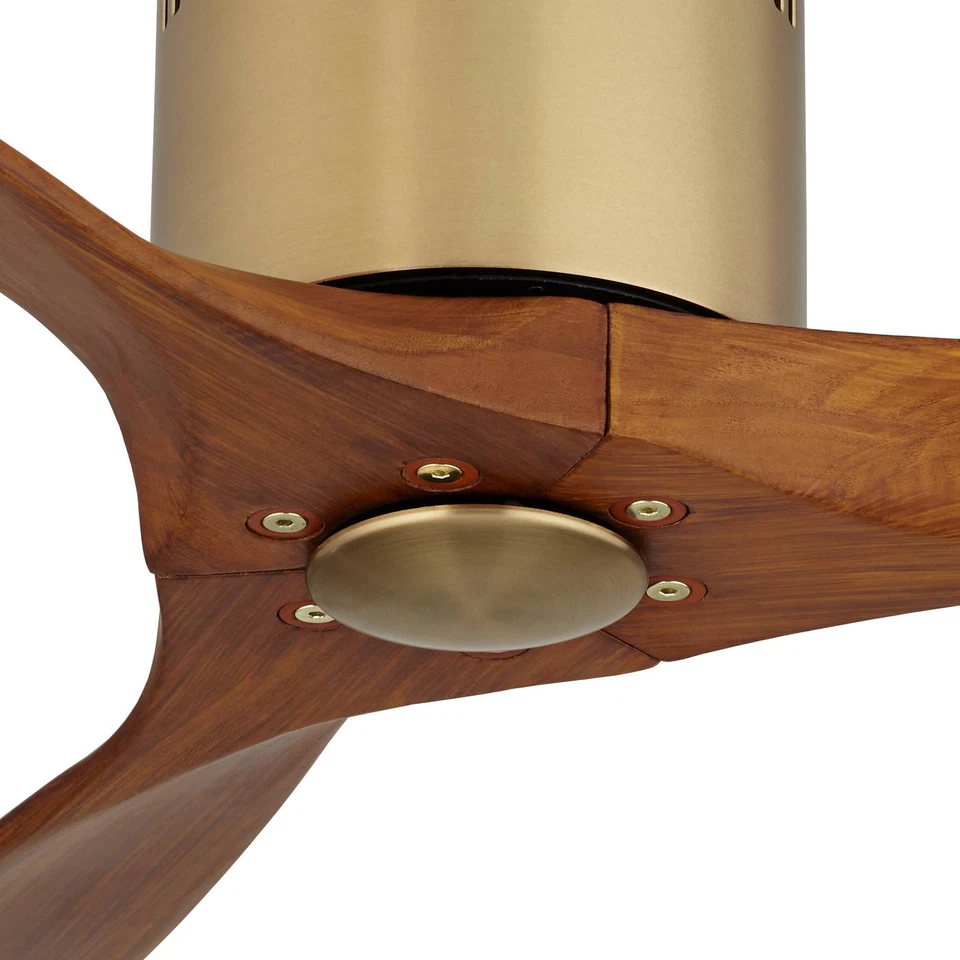 Ventilador de techo DC Hugger de latón y nogal hilado por viento de 52" con control remoto Foto 3 de 4