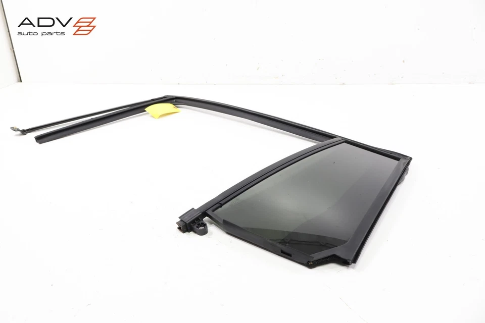 Buick Enclave 2025 puerta trasera izquierda canal de funcionamiento y ventilación vidrio OEM Foto 2 de 4