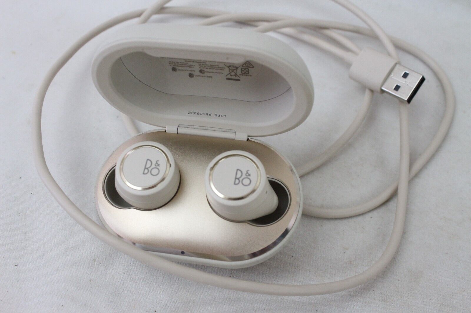 Bang & Olufsen BEOPLAY E8 3rd Generation Bluetooth Earphones 