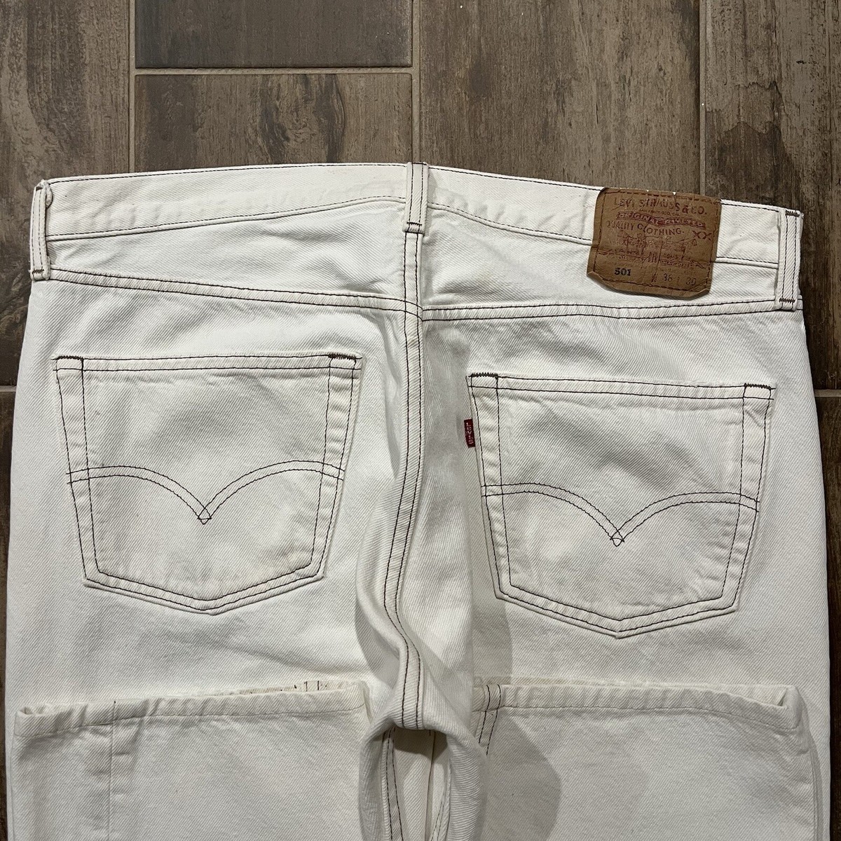 Vintage Made In USA 1995 Levi's 501 XX Red Tab Button-Fly Vintage Made In USA 1995 Levi's 501 XX Red Tab Button-Fly