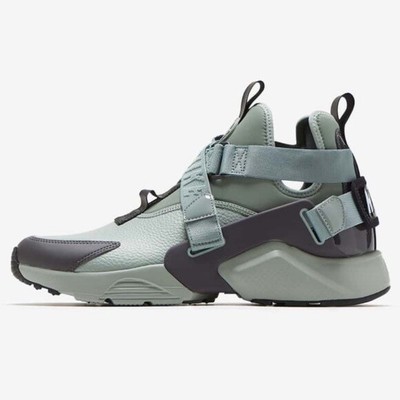 w air huarache city utility