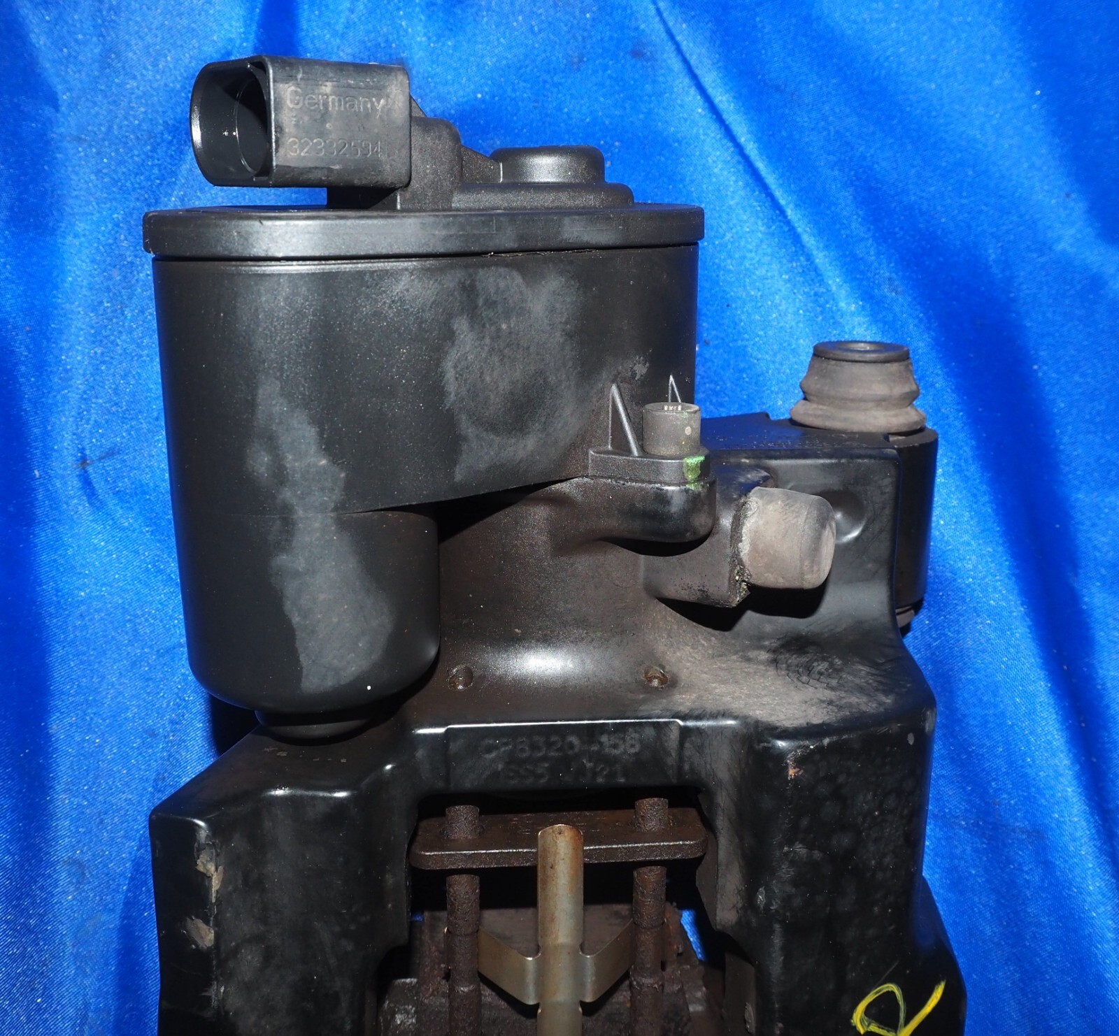 2010-2020 Aston Martin Rapide Right Rear Parking Brake Caliper W/Motor OEM Black