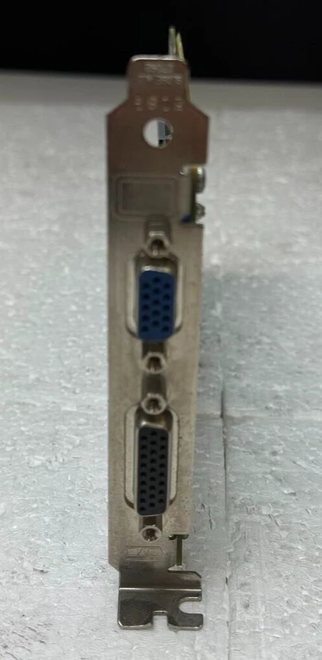 Matrox Millenium MGA-MIL/2BN 2mb Wram PCI Video Graphics Card - Image 4 of 4