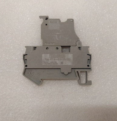 ST 4-HESI (5x20) PHOENIX CONTACT FUSE HOLDER (10pcs LOT)
