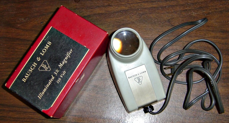 Vintage Bausch & Lomb Illuminated 3x Magnifier Cat. No. 81-34-32: 110 Volt