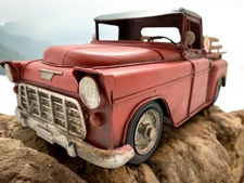 Classic Rustic Vintage Truck Model Metal SCULPTURE FIGURINE Man Cave Decor Gift