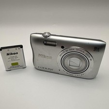Nikon COOLPIX S3700 Compact Digital Camera Silver Tested Functional Condition