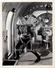 BUSTER CRABBE IS FLASH GORDON UNIVERSAL PICTURES SCI FI SERIAL FILM STILL