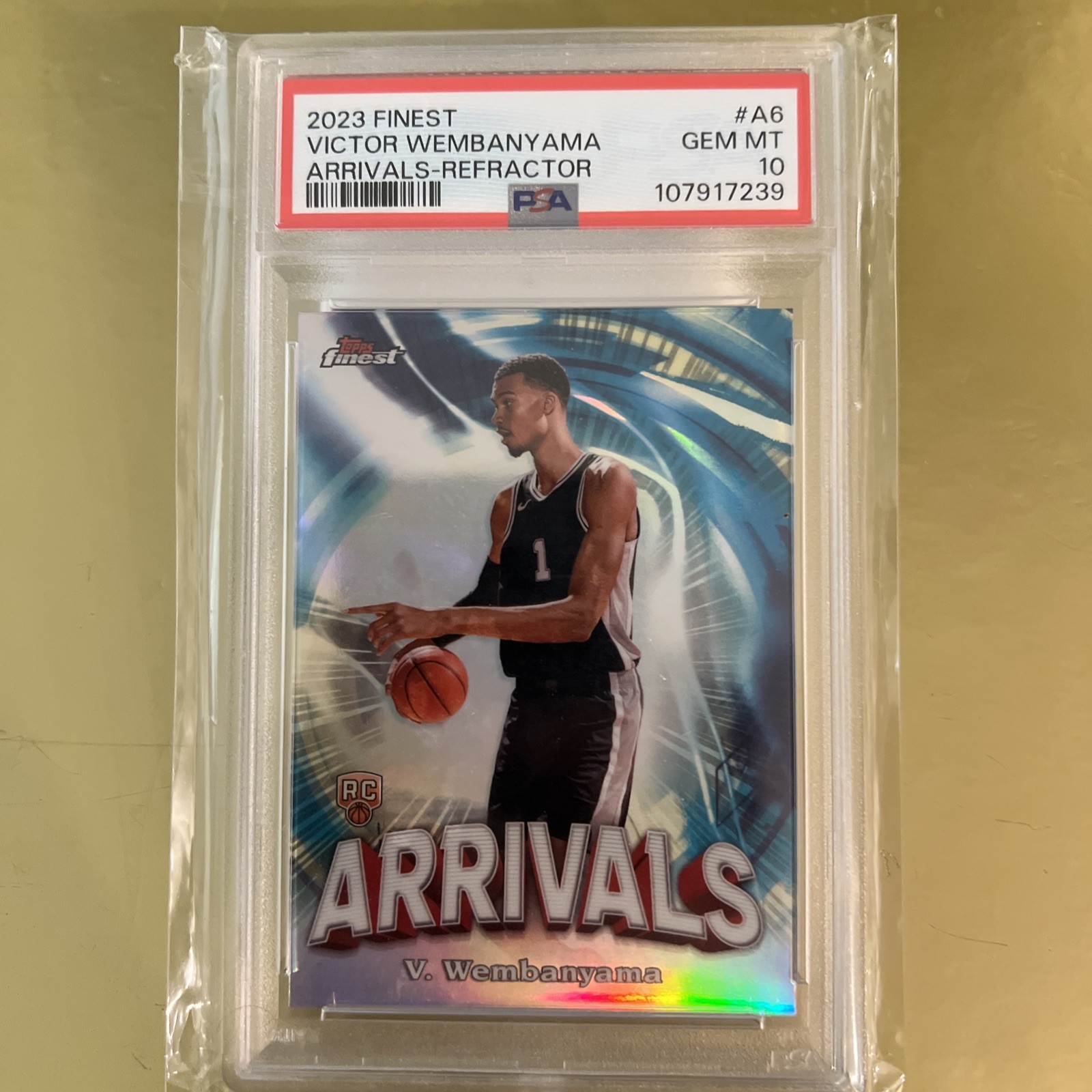 Victor Wembanyama PSA 10 ARRIVALS REFRACTOR (RC) 2023-24 Topps Finest - POP 8!!