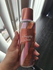 Victoria's Secret : Naughty Spice Body mist, 250 ML / 8.4 FL OZ 